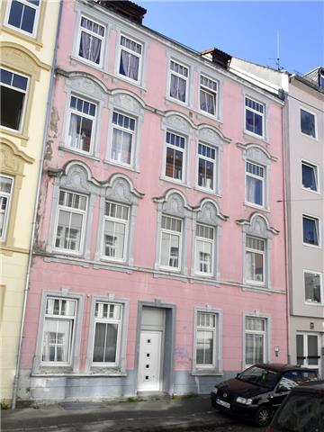 In diesem Haus soll der Makler Bulgaren illegal abkassiert haben.