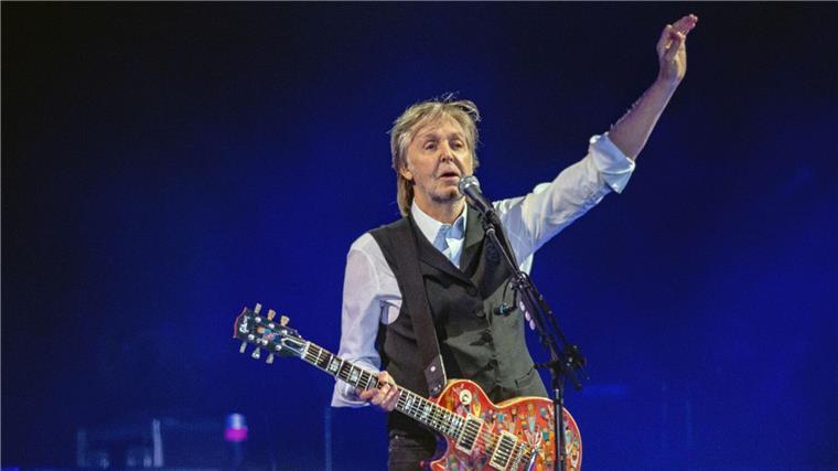 Paul McCartney: Buddy Holly war erstaunlich für uns In einer BBC-Sendung erinnert Paul McCartney an Buddy Holly und seinen Einfluss auf die Beatles.