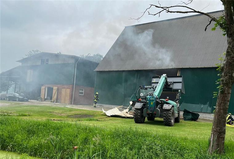 In einer Scheune in Assel ist ein Feuer ausgebrochen. 