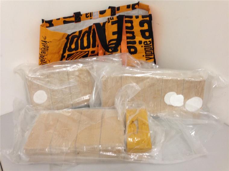 In Frankfurt wurden Drogendealer mit mehreren Kilogramm Heroin geschnappt. Eine Spur führt nach Bremerhaven.