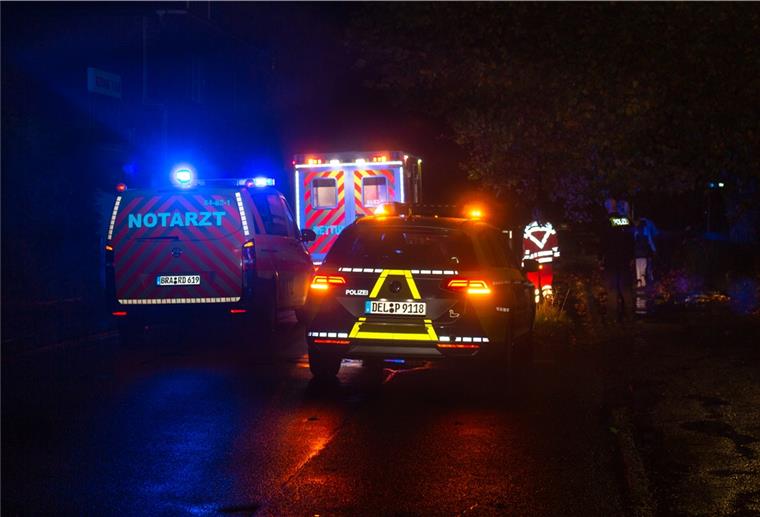 Alkoholisierter Roller-Fahrer zieht sich schwere Verletzungen zu In Friedrich-August Hütte hat sich ein Roller-Fahrer schwere Verletzungen zugezogen. Er ist betrunken und ohne Helm unterwegs gewesen.