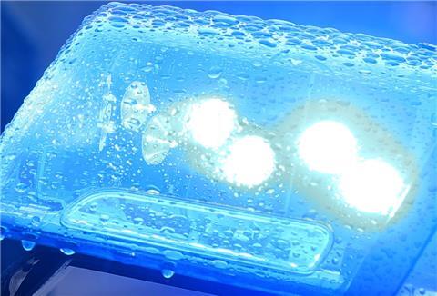 In Großefehn wurde ein Mutter von zwei Unbekannten attackiert.
