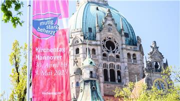 In Hannover laufen die Vorbereitungen für den evangelischen Kirchentag, der am Mittwoch beginnt.