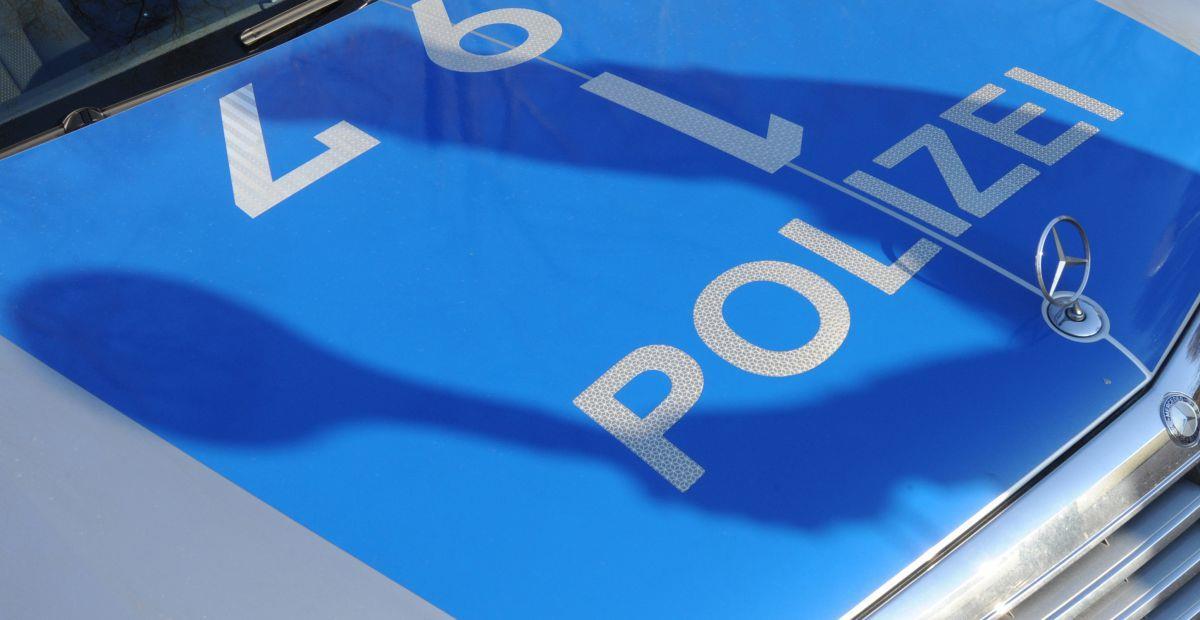 Auto brennt in Leherheide In Leherheide musste die Feuerwehr ein brennendes Auto löschen.