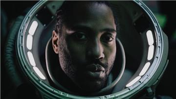 In New Asia soll US-Spezialagent Joshua (John David Washington) den mysteriösen KI-Architekten Nirmata finden.