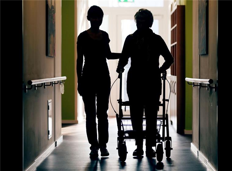 In Niedersachsen üben viele Pfleger Kritik an der neuen Pflegekammer.