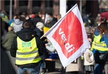 In Niedersachsen und Bremen streiken Erzieher am Dienstag.