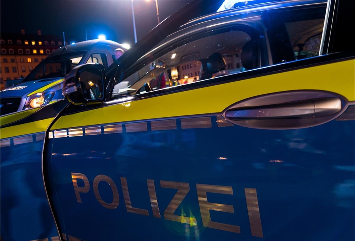 In Otterndorf unterband die Polizei ein Fußballspiel von Jugendlichen.