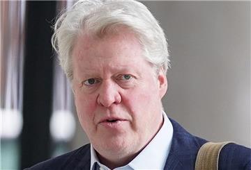 In seinen Memoiren schildert Earl Spencer die sexuellen Übergriffe und Schläge, die er in Maidwell Hall erlitt und die ihn lebenslang mit „Dämonen“ zurückließen.