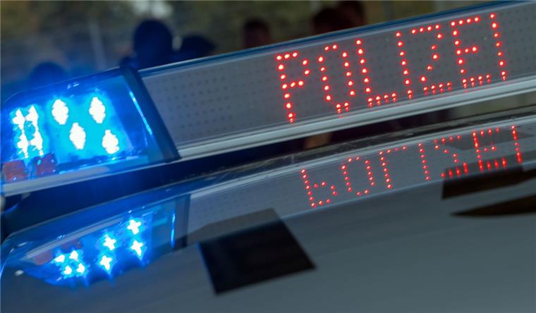 In Sellstedt hat ein Unbekannter einen BMW-Kombi geklaut.