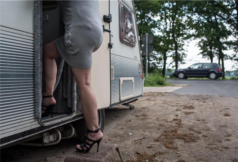 In Soltau ist der Wohnwagen einer Prostituierten in Flammen aufgegangen.