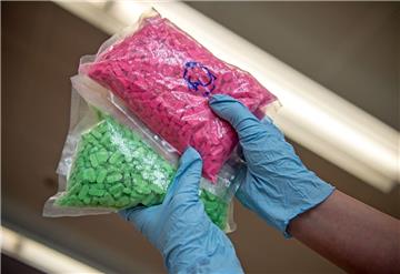 In Stotel wurde ein Mann mit Ecstasy-Tabletten und anderen Drogen erwischt.