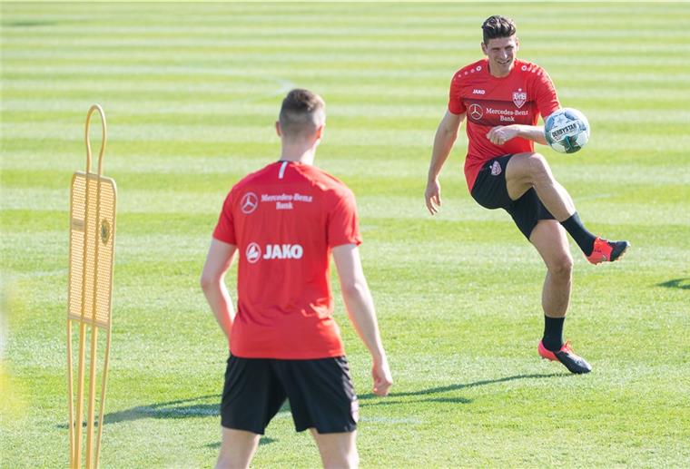 Training: Ausnahmeregelung nur für Berufssportler In vielen Bundesländern dürfen Berufssportler in Kleingruppen trainieren.