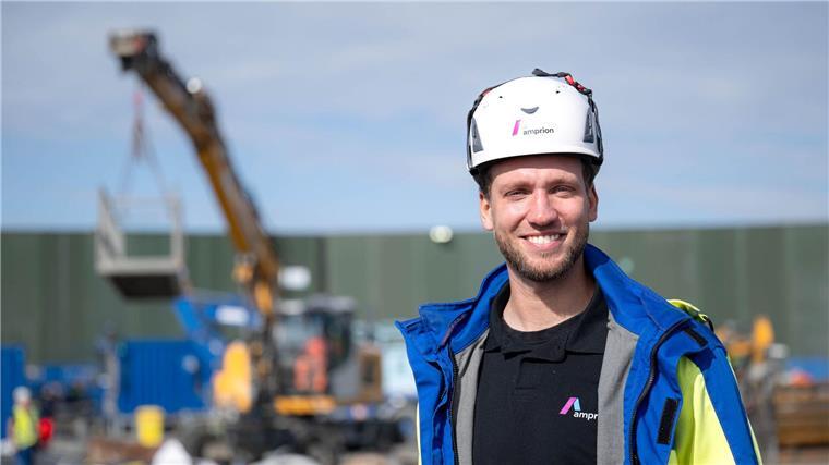 Windstrom durchs Watt leiten: Wie wird Norderney unterbohrt? Ingenieur Henning Gründemann ist bei Amprion für die Bohrungen auf Norderney zuständig.