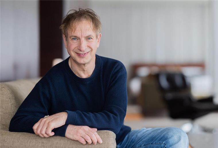 Ingolf Lück gibt den Staffelstab in der Familie weiter.