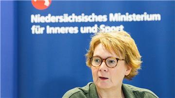 Innenministerin Behrens fordert einen bundesweit einheitlichen Umgang mit AfD-Mitgliedern im Staatsdienst. (Archivbild)