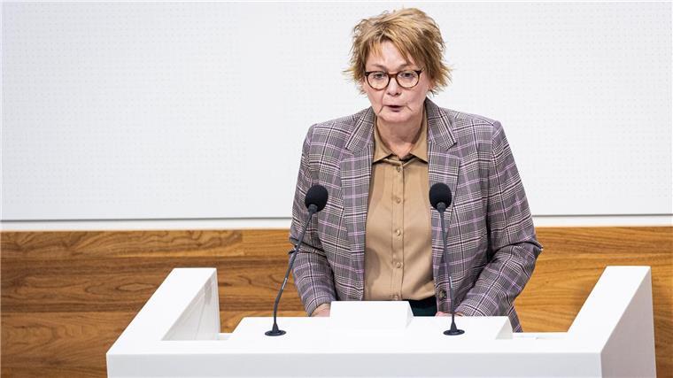 Innenministerin Behrens warnt davor, das Asylrecht infrage zu stellen.