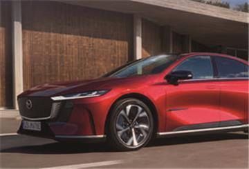 Das neue Auto Mazda 6e.