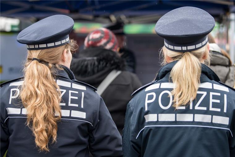 Rotenburger Polizei beklagt Mangel an Respekt Insbesondere Polizistinnen sind Zielscheibe beleidigender Äußerungen von „Kunden“ der Ordnungshüter. Die nehmen generell einen zunehmenden Mangel an Respekt in der Gesellschaft wahr.