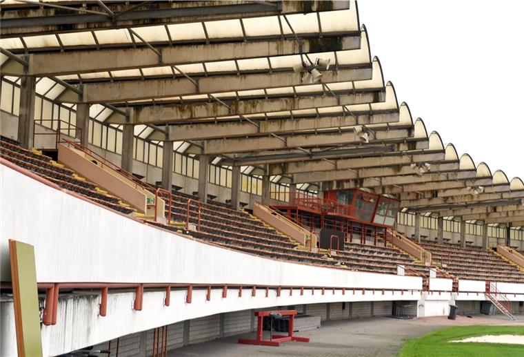 Zehn Millionen Euro für Sanierung des Nordseestadions Insgesamt zehn Millionen Euro wird die Sanierung des Nordseestadions kosten.