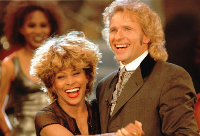 Frisch in TV-Rente - Thomas Gottschalk wird 75 Internationale Stars tummelten sich in den Shows von Thomas Gottschalk: hier Rocksängerin Tina Turner. (Archivbild)