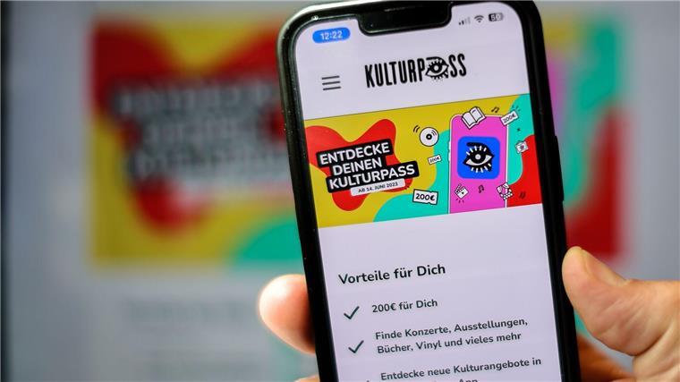 Weniger junge Erwachsene nutzen Kulturpass Inwieweit der Kulturpass auch in diesem Jahr für junge Menschen offen steht, muss die neue Bundesregierung entscheiden. (Archivbild)