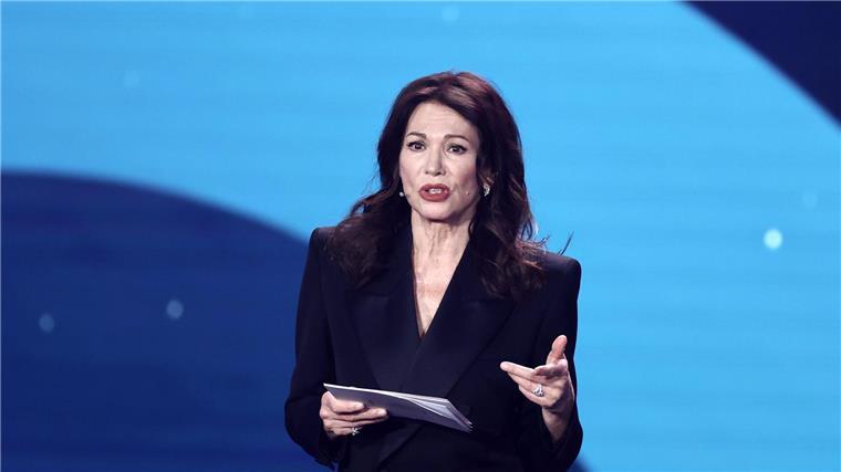 „Ein Wunder“: Friedländer-Würdigung bei Deutschem Filmpreis Iris Berben hielt eine Laudatio beim Deutschen Filmpreis.