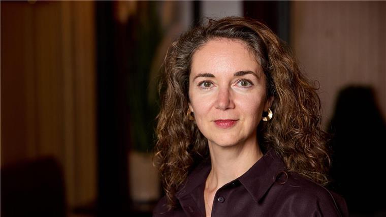 Sechs Finalisten für den Deutschen Buchpreis gekürt Iris Wolff ist mit ihrem Werk „Lichtungen“ im Finale um den Deutschen Buchpreis.