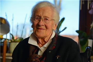 Irmgard Willenbrock (90) aus Hellwege verfügt über jede Menge Lebenserfahrung. Die setzt sie zum Wohl ihrer Mitmenschen ein. 