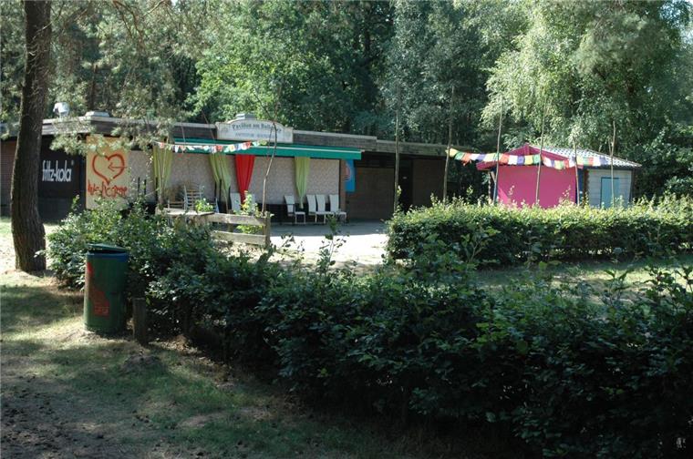 Am Bullensee bei Rotenburg bleibt die Küche kalt Ist in der Form bald Vergangenheit: Der Pavillon am Bullensee. Ein Teil des Gebäudes wird abgerissen.