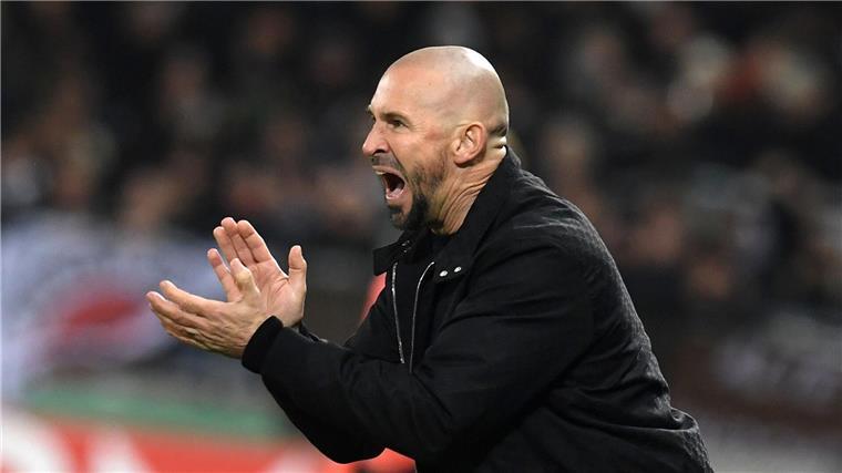 Ist nach dem Pokal-Aus mit der TSG Hoffenheim in Wolfsburg gefordert: Trainer Christian Ilzer.