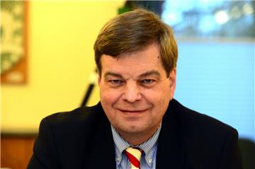 Ist von seiner Partei erneut zum Bundestagskandidaten gekürt worden: Enak Ferlemann, CDU-Politiker aus Cuxhaven.