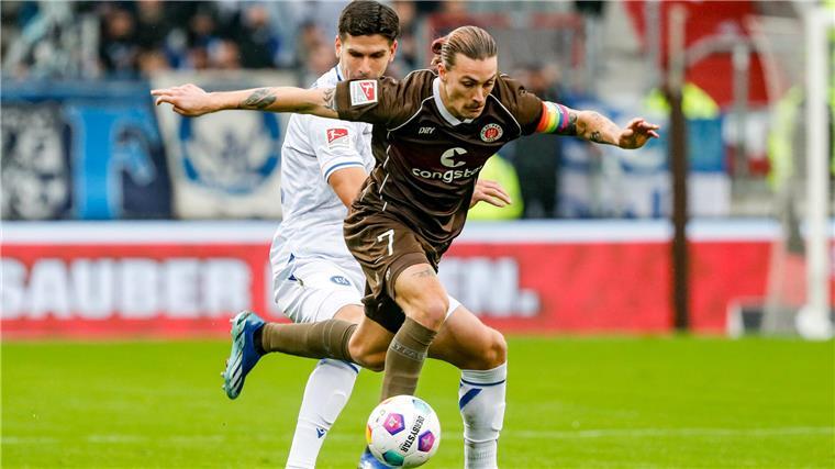 Späte Tore bringen den FC St. Pauli zurück an die Tabellenspitze