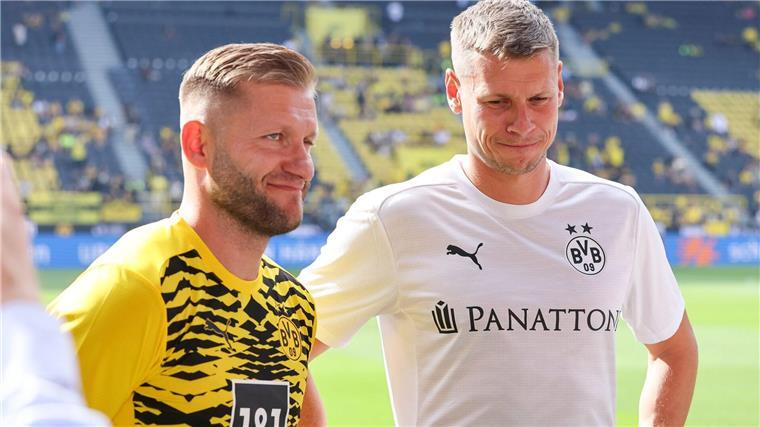 Klopp wieder in Schwarz-Gelb - Euphorie bei Kurz-Comeback Jakub Blaszczykowski (l) und Lukasz Piszczek vor ihrem Abschiedsspiel