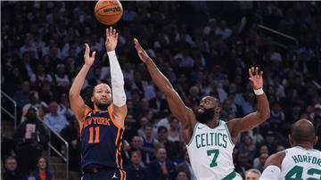 Jalen Brunson führte die Knicks zum dritten Sieg gegen die Celtics.