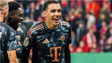 Jamal Musiala erzielte beim 4:0-Sieg des FC Bayern in Mainz drei Tore.