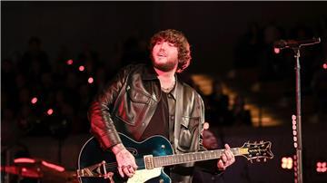 James Arthur bei einem Charity-Konzert in der Hamburger Elbphilharmonie.