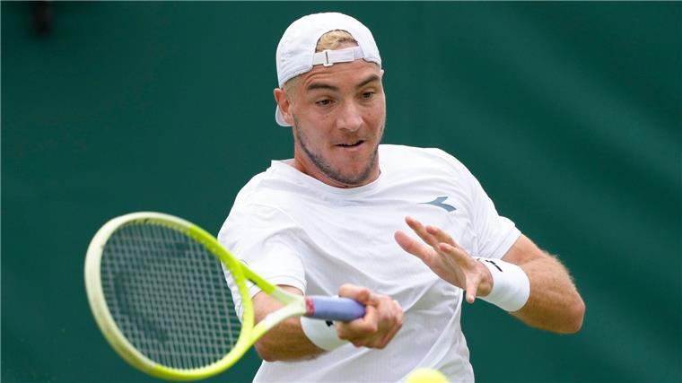 Wimbledon-Auftakt: Nur Struff und Altmaier siegen Jan-Lennard Struff erreichte in Wimbledon die nächste Runde.