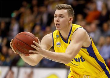 Jan Niklas Wimberg stammt aus dem Nachwuchs der EWE Baskets Oldenburg. Jetzt geht es für ihn zurück in den Norden, zu den Eisbären.  