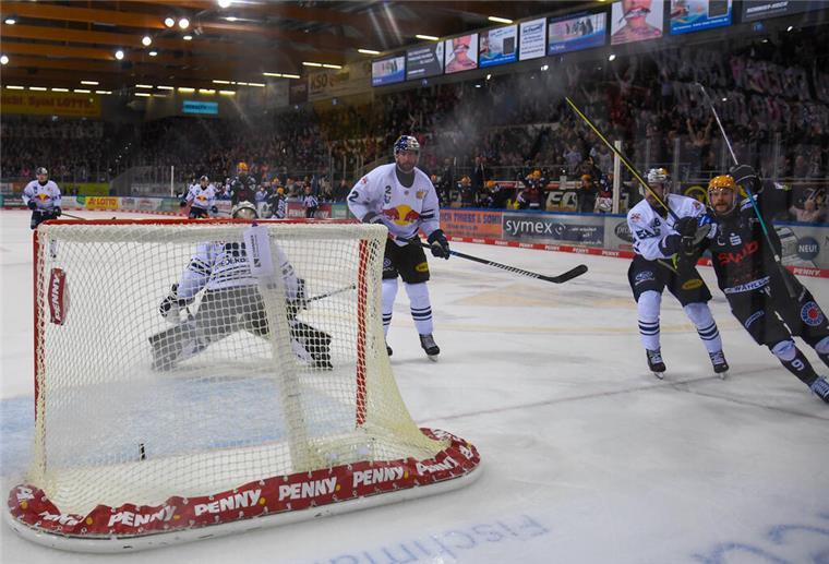 Jan Urbas erzielte das umjubelte Führungstor für die Fischtown Pinguins.