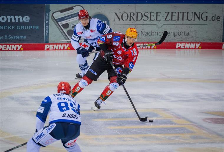 Jan Urbas hat einmal mehr gezeigt, dass er einer der besten Spieler der Deutschen-Eishockey-Liga ist.