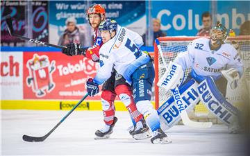 Jan Urbas hatte zwei Spiele gefehlt, gegen den ERC Ingolstadt war der Topscorer der Fischtown Pinguins  wieder dabei.