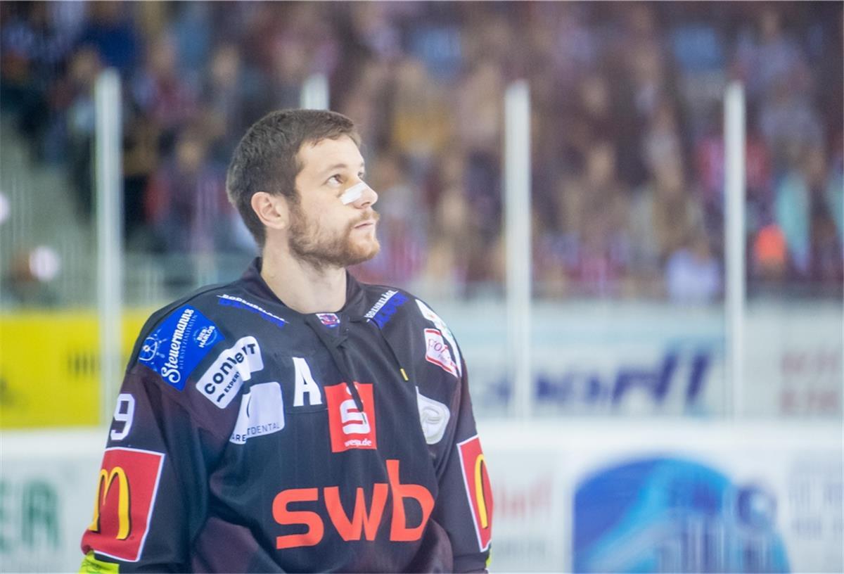 Jan Urbas wurde positiv auf Corona getestet. Der Stürmer der Fischtown Pinguins muss in häusliche Quarantäne.