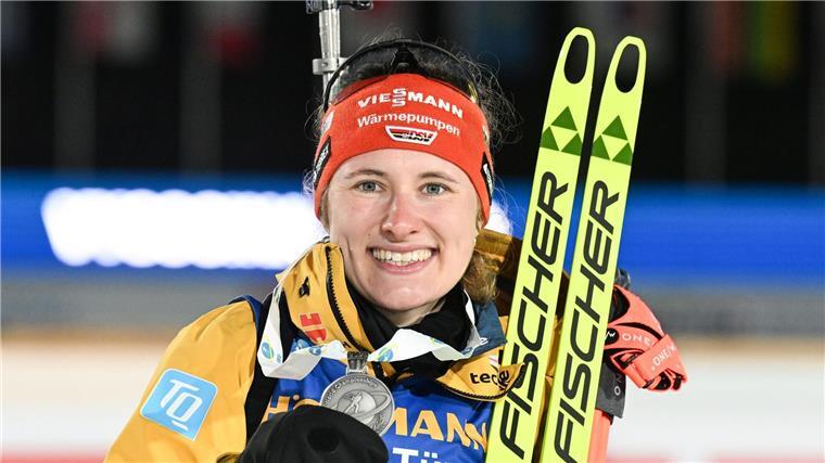 Biathletin Hettich-Walz im Babyglück: Karlotta ist geboren Janina Hettich-Walz ist zum ersten Mal Mutter geworden.