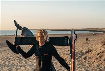Jannis Maus aus Oldenburg ist mehrfacher deutscher Meister im Kitesurfen.