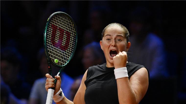 Ostapenko entschuldigt sich für Eklat: Nicht Muttersprache“ Jelena Ostapenko lieferte sich nach ihrem US-Open-Aus noch ein Wort-Duell mit Taylor Townsend.