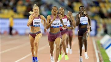 Jessica Hull (l.) schaffte in Monaco eine neue Bestmarke. (Archivbild)