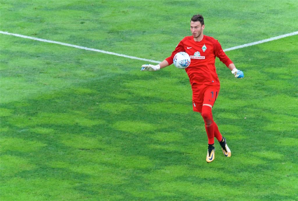 Jiri Pavlenka soll die neue Nummer eins im Tor von Werder Bremen werden.  „Wir h...
