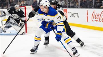JJ Peterka gelang mit Buffalo ein Sieg gegen die Los Angeles Kings.