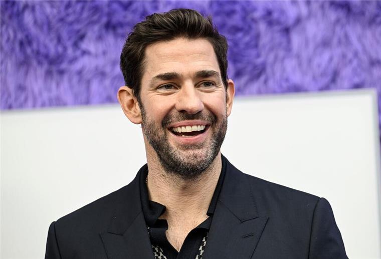 John Krasinski kann sich nun über den Titel „Sexiest Man Alive“ freuen. (Archivbild) 